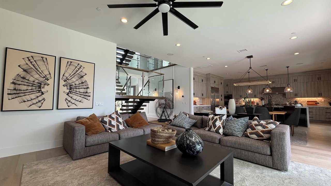 Photo of Livingroom in Montebello