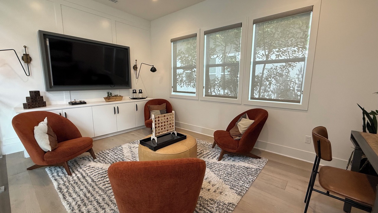 Photo of Livingroom in Montebello