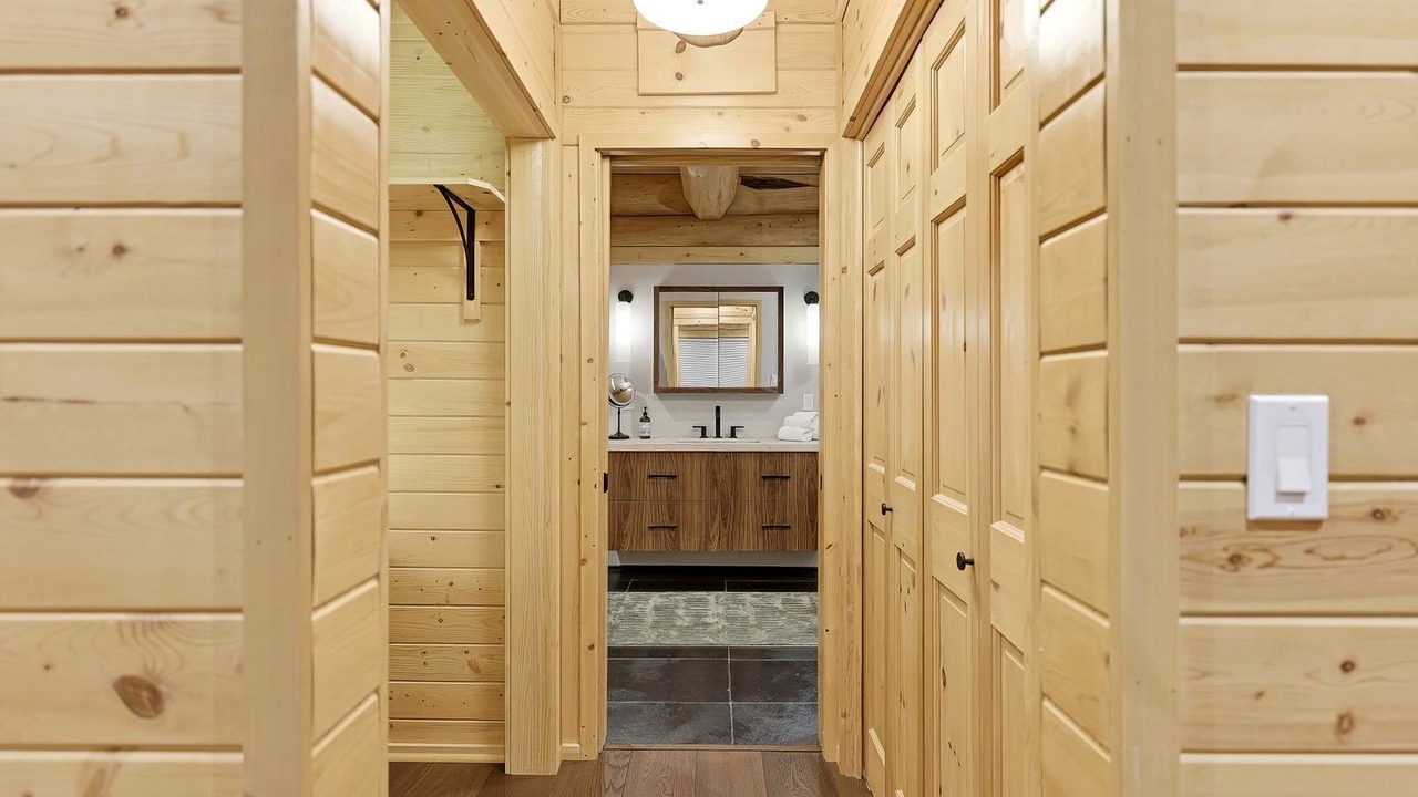 Photo of Bathroom in Bear Valley