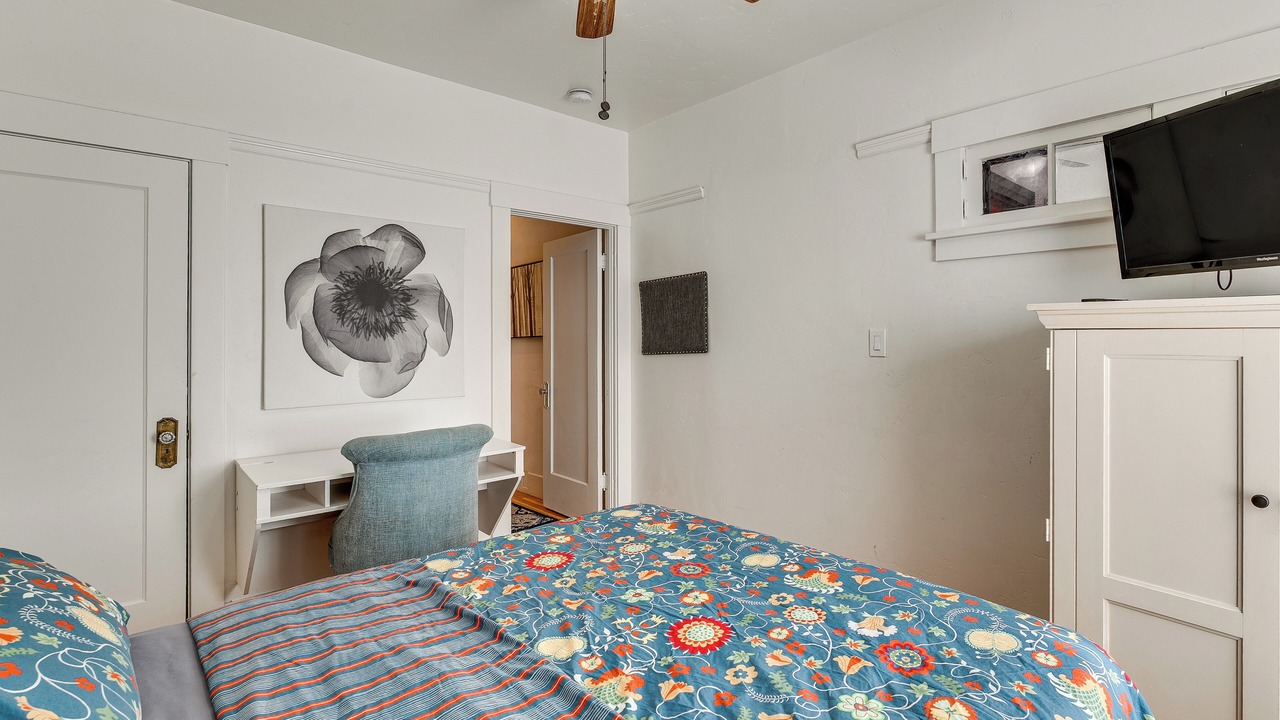 Photo of Bedroom in Woodland
