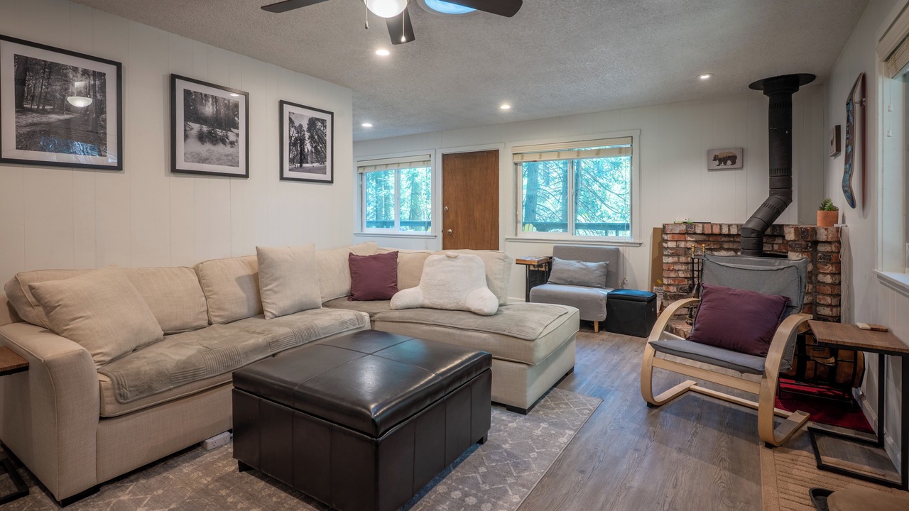 Photo of Livingroom in Dorrington