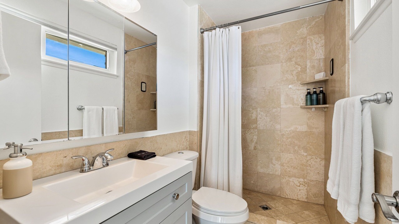 Photo of Bathroom in Desert Park Estates