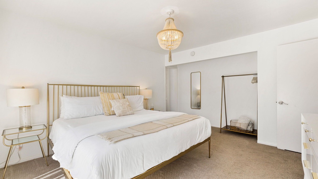 Photo of Bedroom in Desert Park Estates
