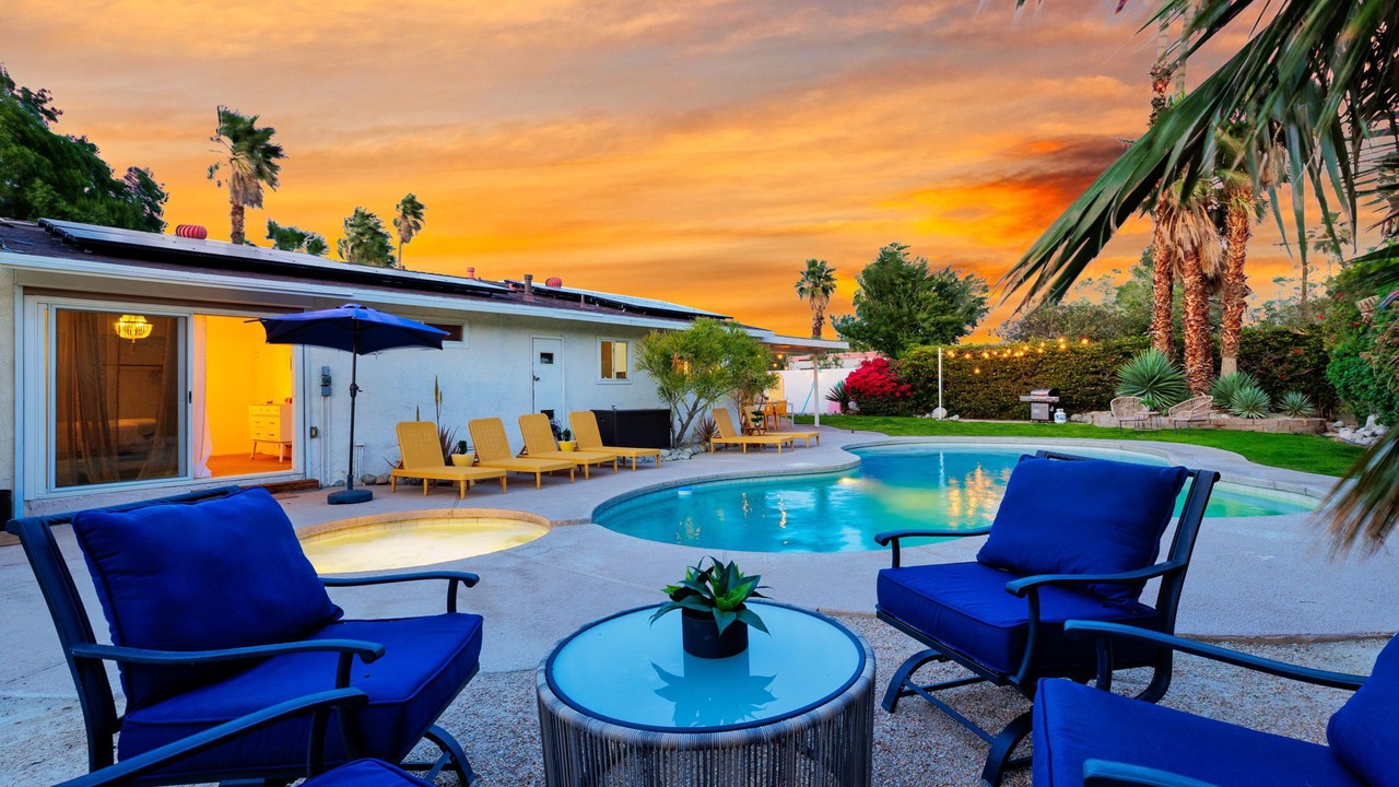 Photo of Outdoor in Desert Park Estates