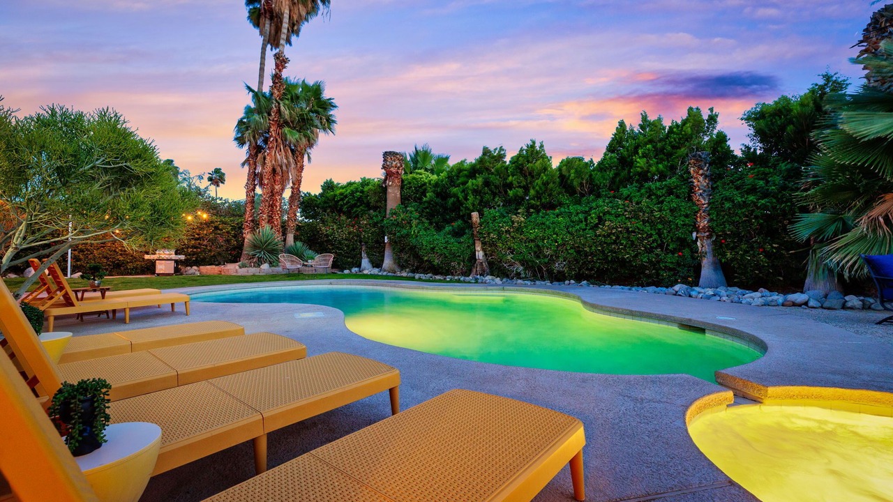 Photo of Outdoor in Desert Park Estates