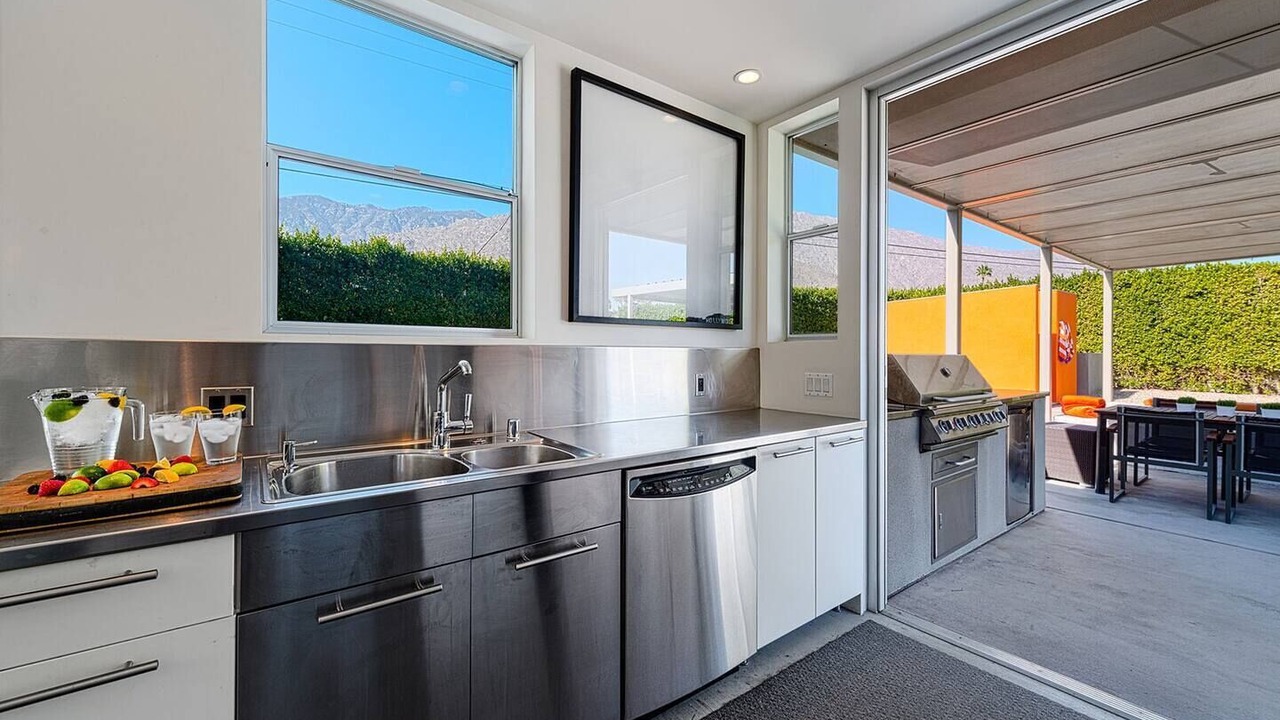 Photo of Kitchen in Twin Palms