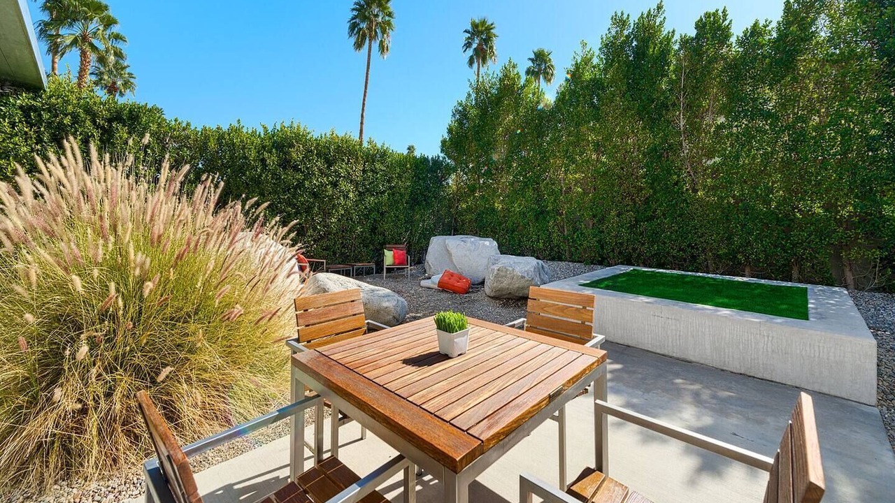 Photo of Outdoor in Twin Palms