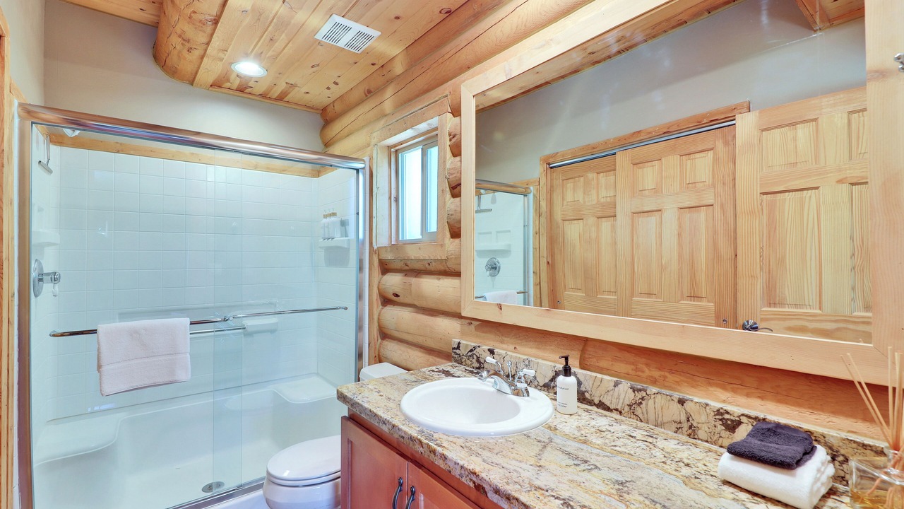 Photo of Bathroom in Brian Head