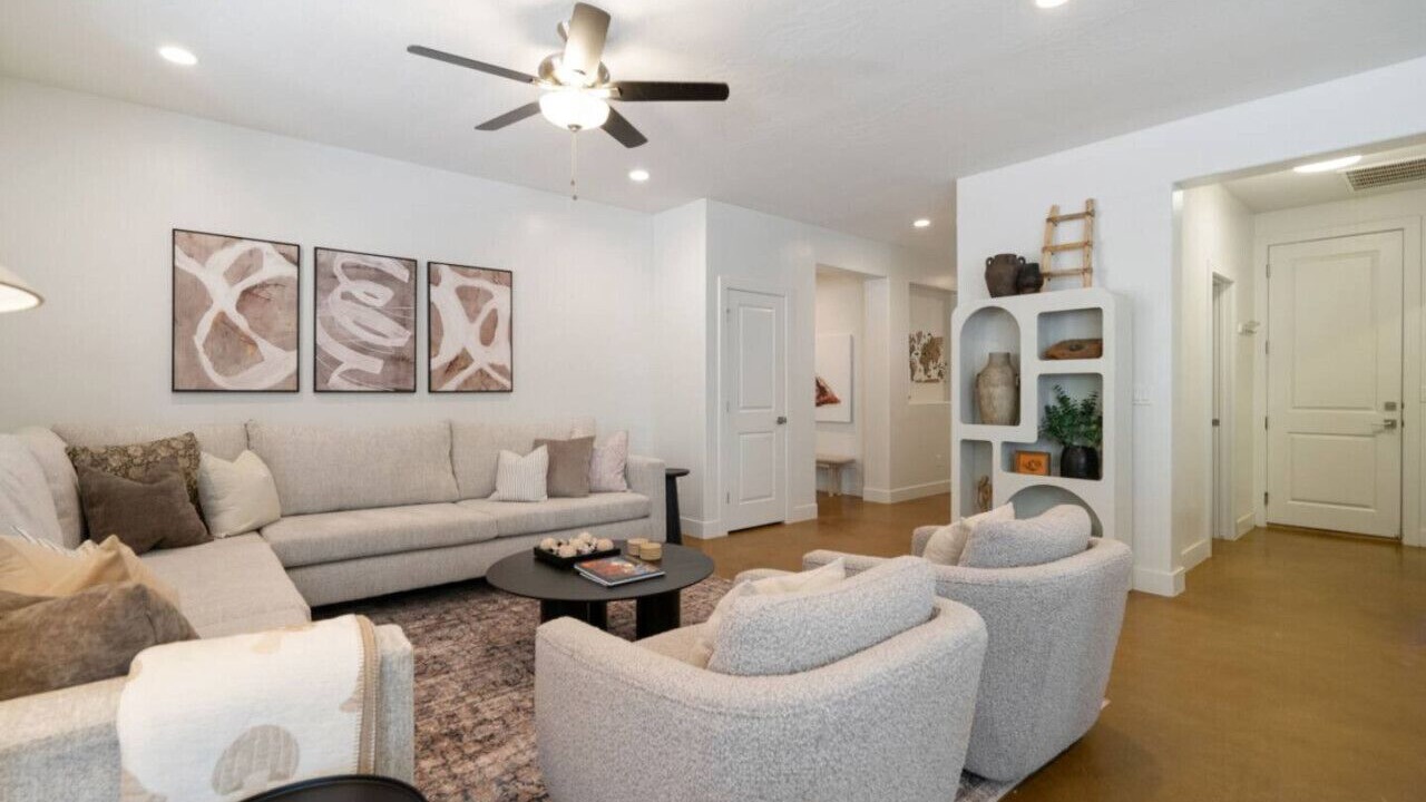 Photo of Bedroom in Apple Valley