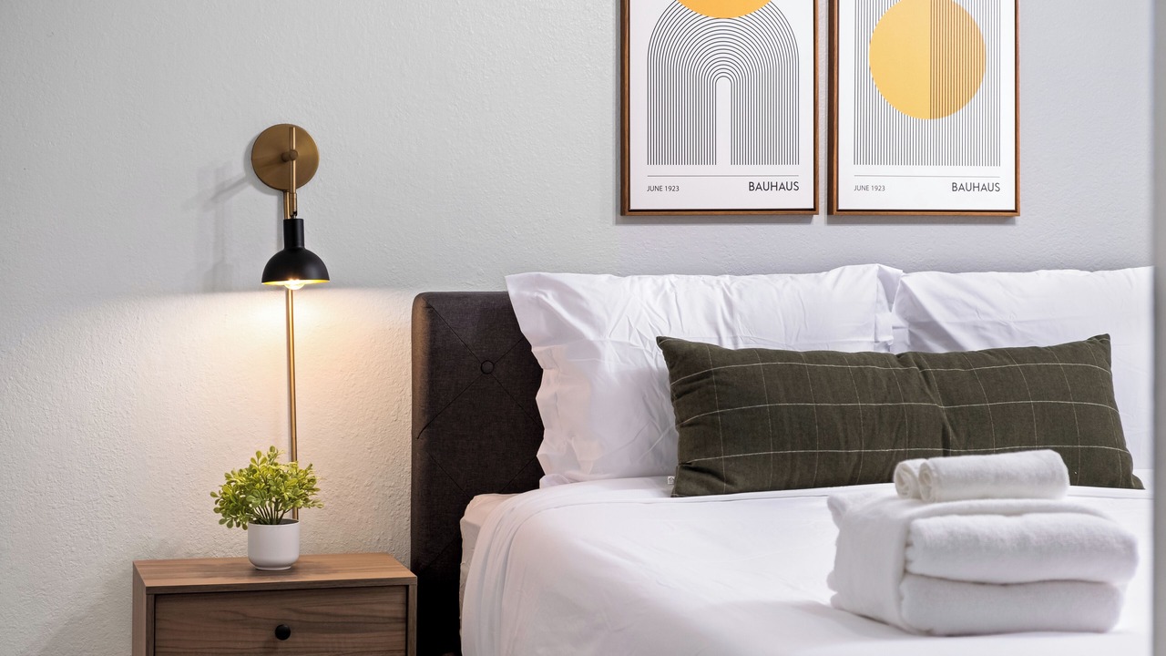 Photo of Bedroom in North Valley