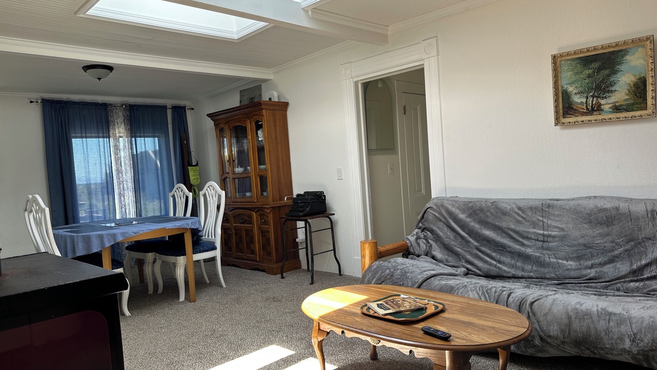 Photo of Livingroom in Vallejo