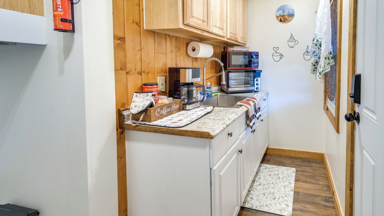 Photo of Kitchen in Chiloquin