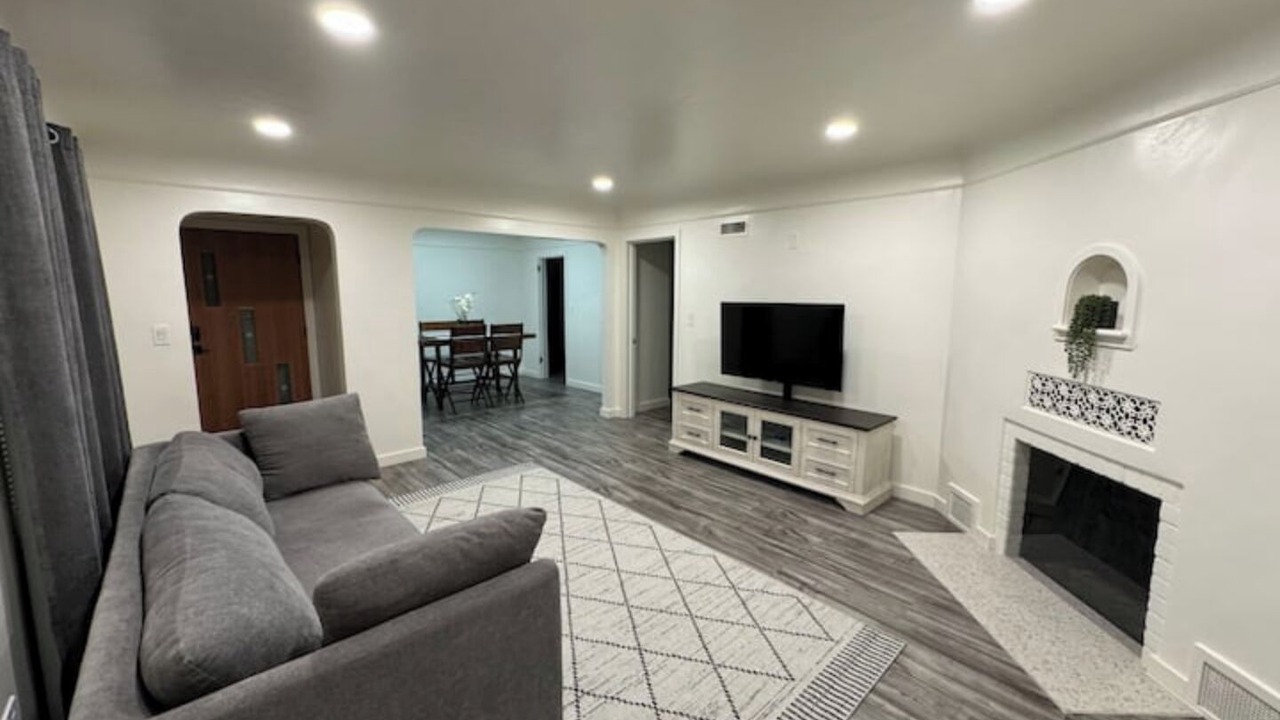 Photo of Livingroom in West Sacramento