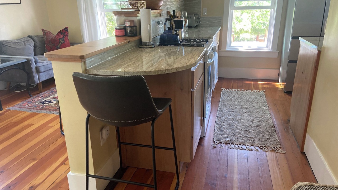Photo of Kitchen in Historic Railroad District