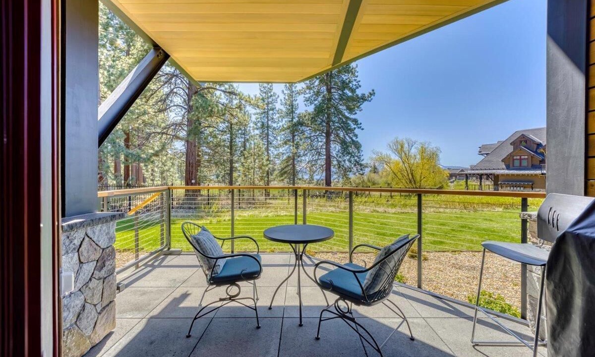 Photo of Outdoor in Stateline