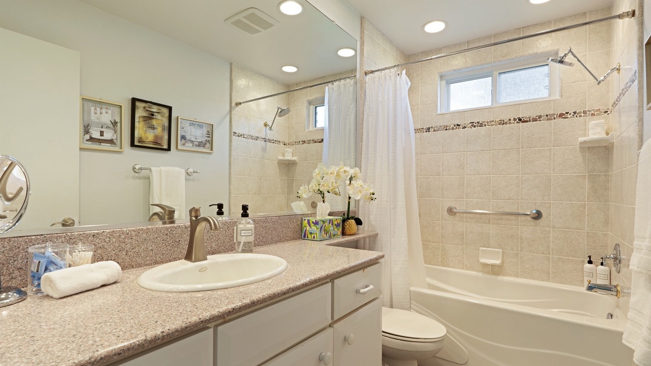 Photo of Bathroom in Lodi