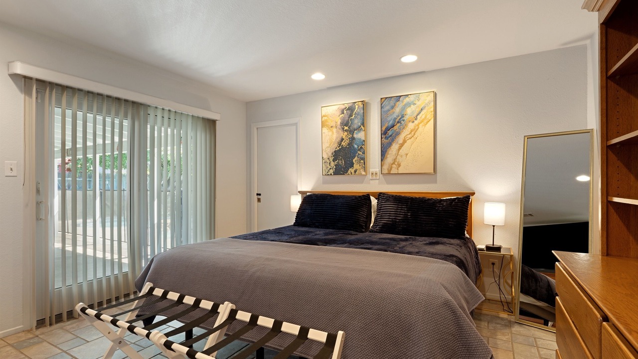 Photo of Bedroom in Lodi