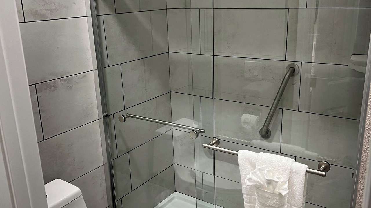 Photo of Bathroom in Greenacres