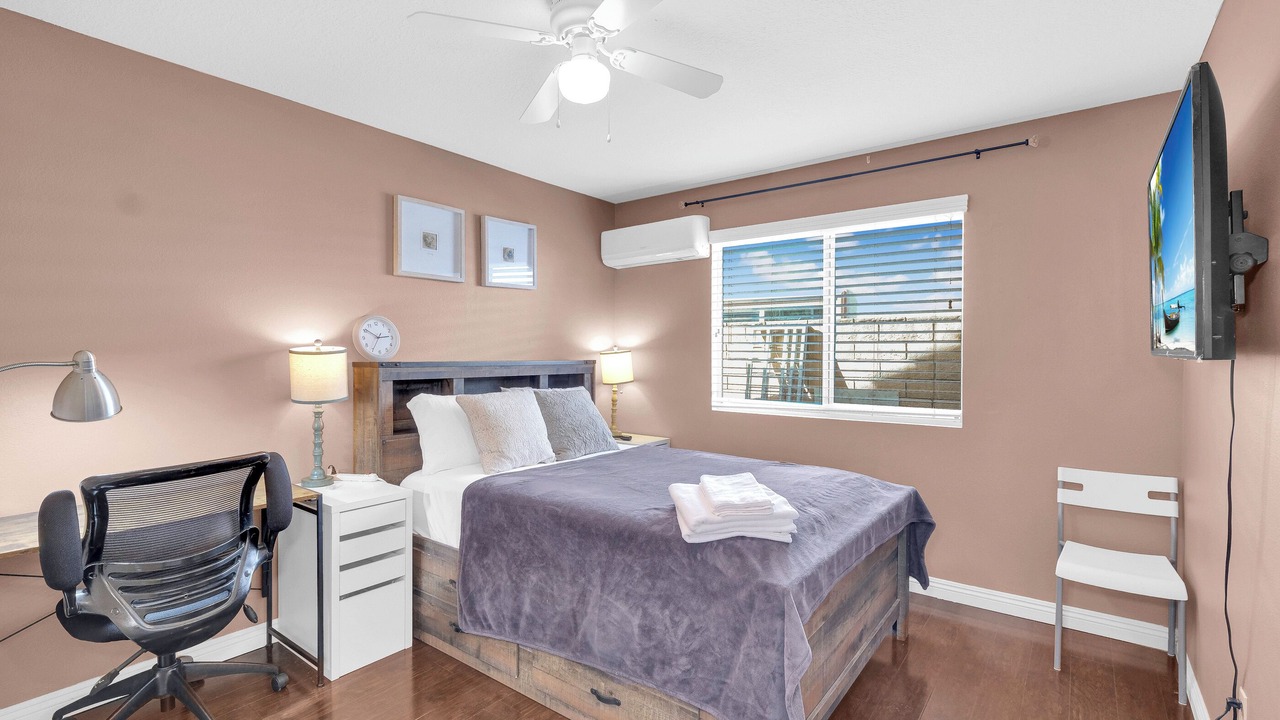 Photo of Bedroom in Covina