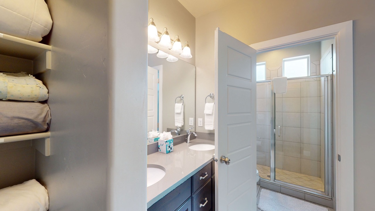 Photo of Bathroom in Sienna Hills