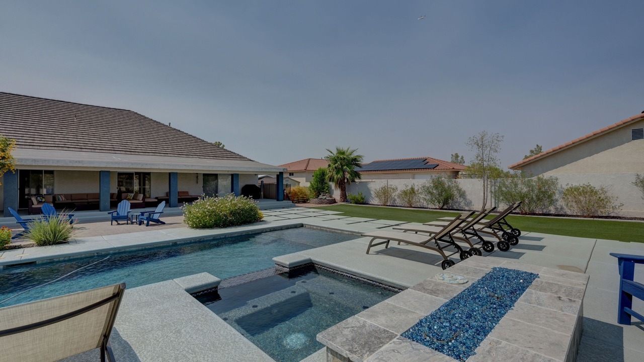 Photo of Outdoor in Foothills