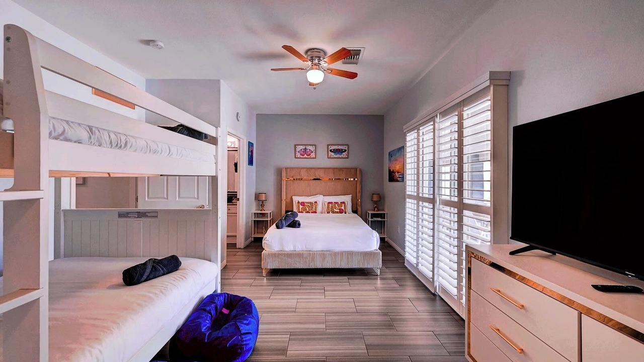 Photo of Bedroom in Foothills