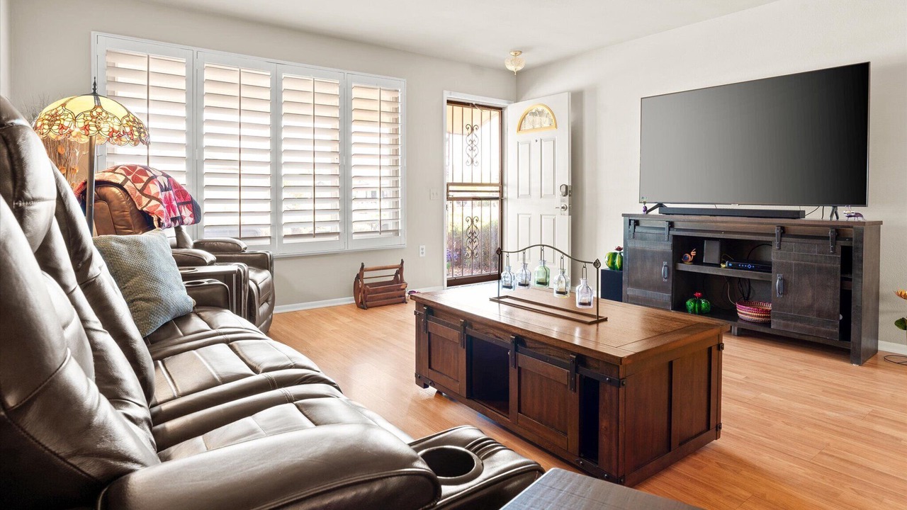 Photo of Livingroom in Sun City
