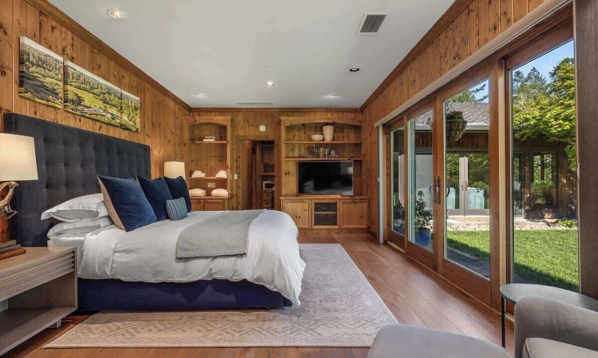 Photo of Bedroom in Healdsburg