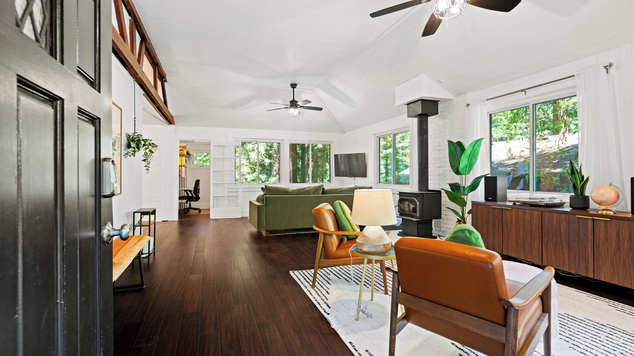 Photo of Livingroom in Camp Meeker