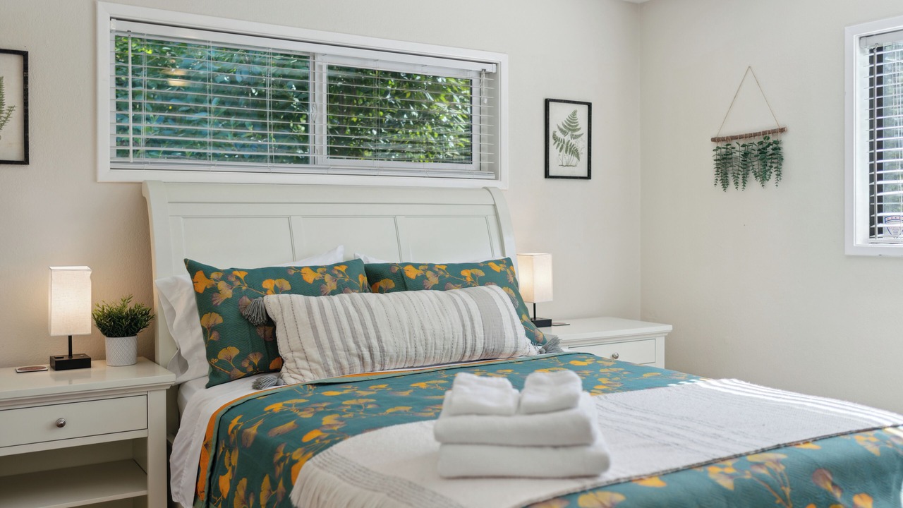 Photo of Bedroom in Shasta Lake