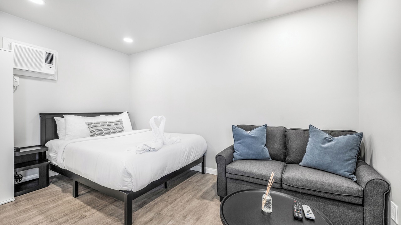Photo of Bedroom in El Cajon