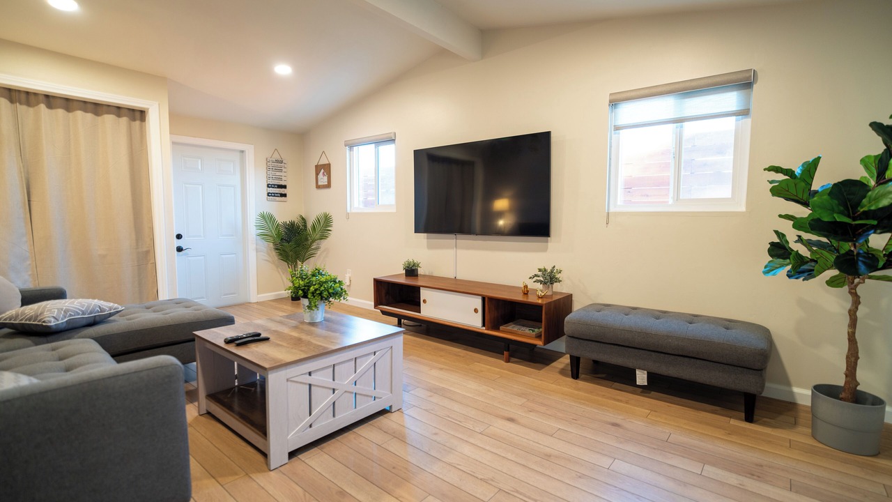 Photo of Livingroom in Southwest Anaheim