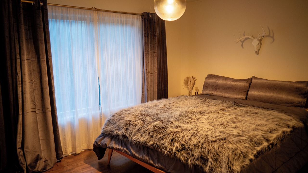 Photo of Bedroom in Pine Mountain Club