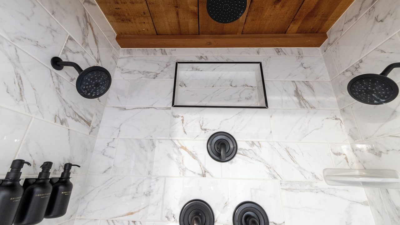 Photo of Bathroom in Ahwahnee