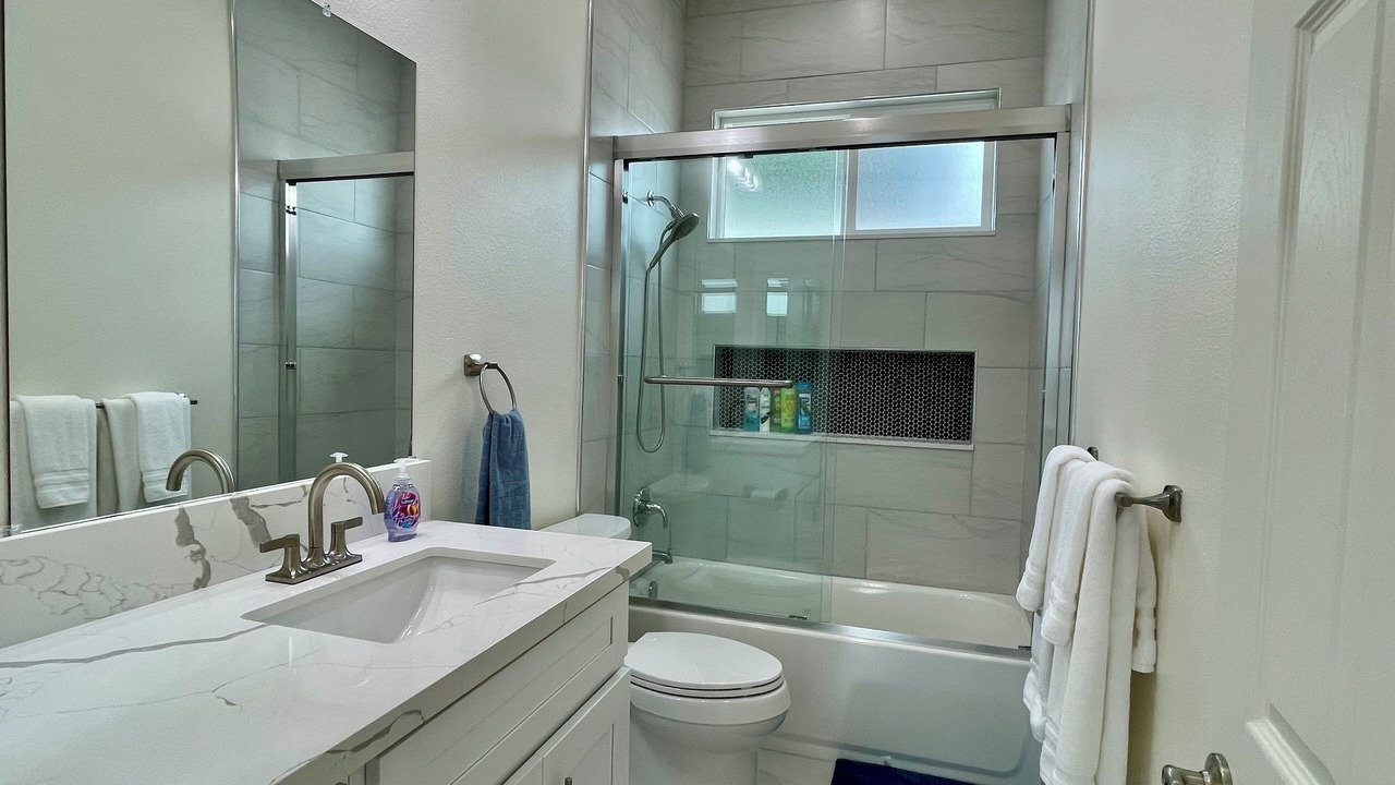 Photo of Bathroom in North Tustin