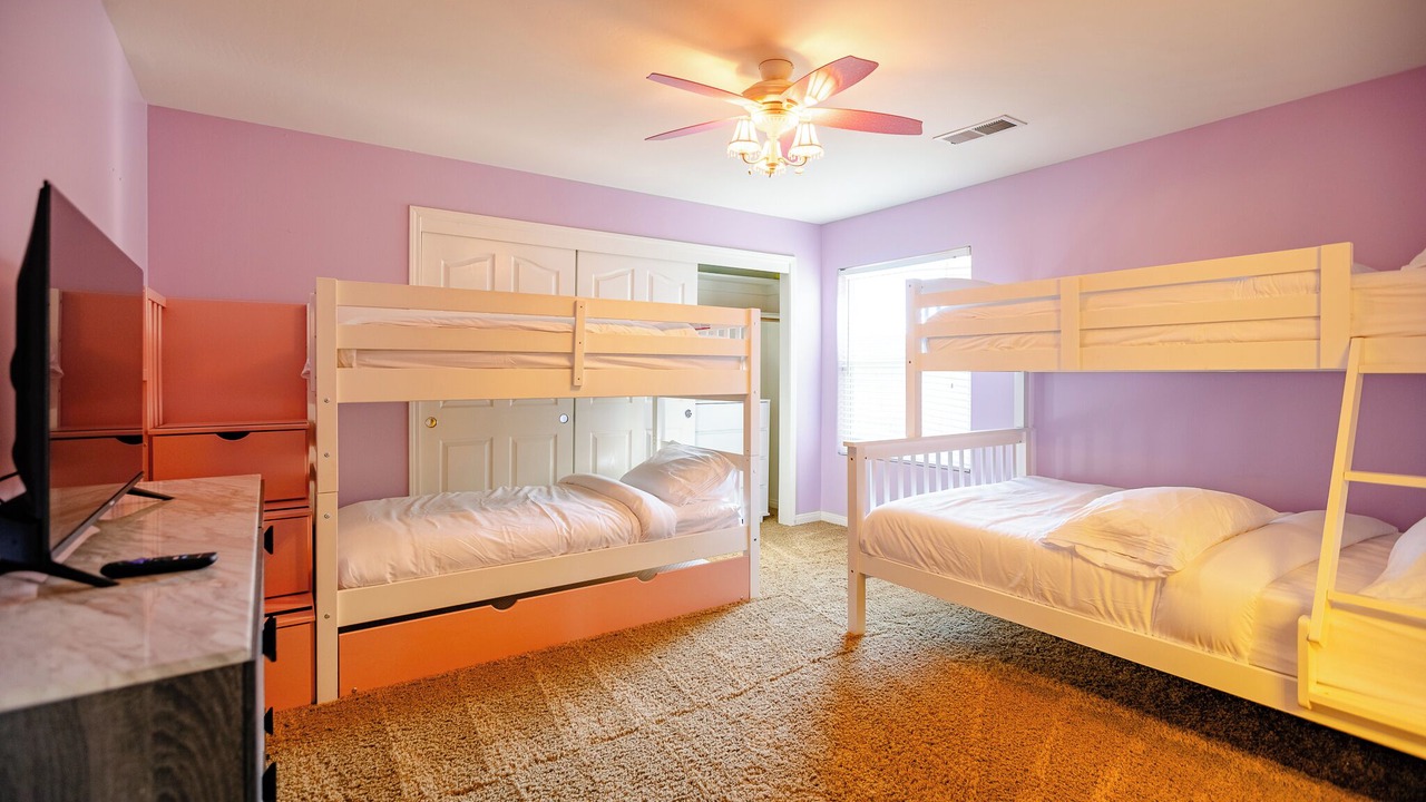 Photo of Bedroom in Rosedale