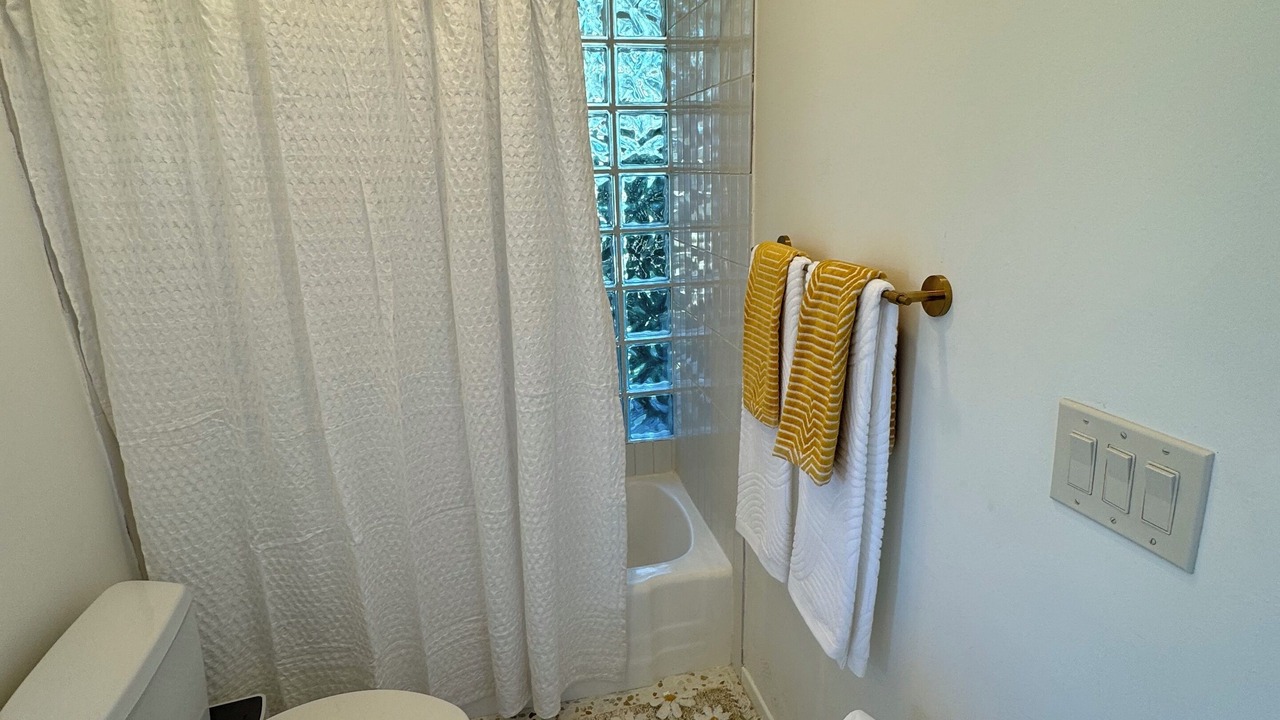 Photo of Bathroom in Bermuda Dunes