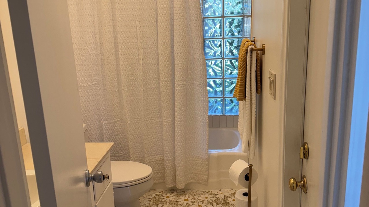 Photo of Bathroom in Bermuda Dunes