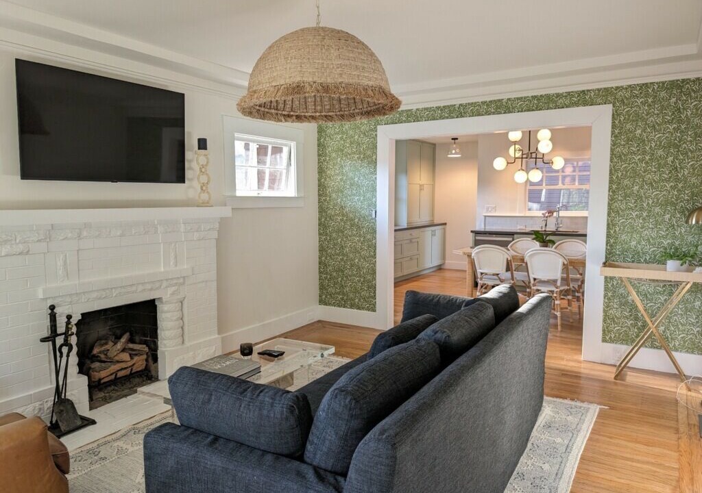 Photo of Livingroom in San Anselmo