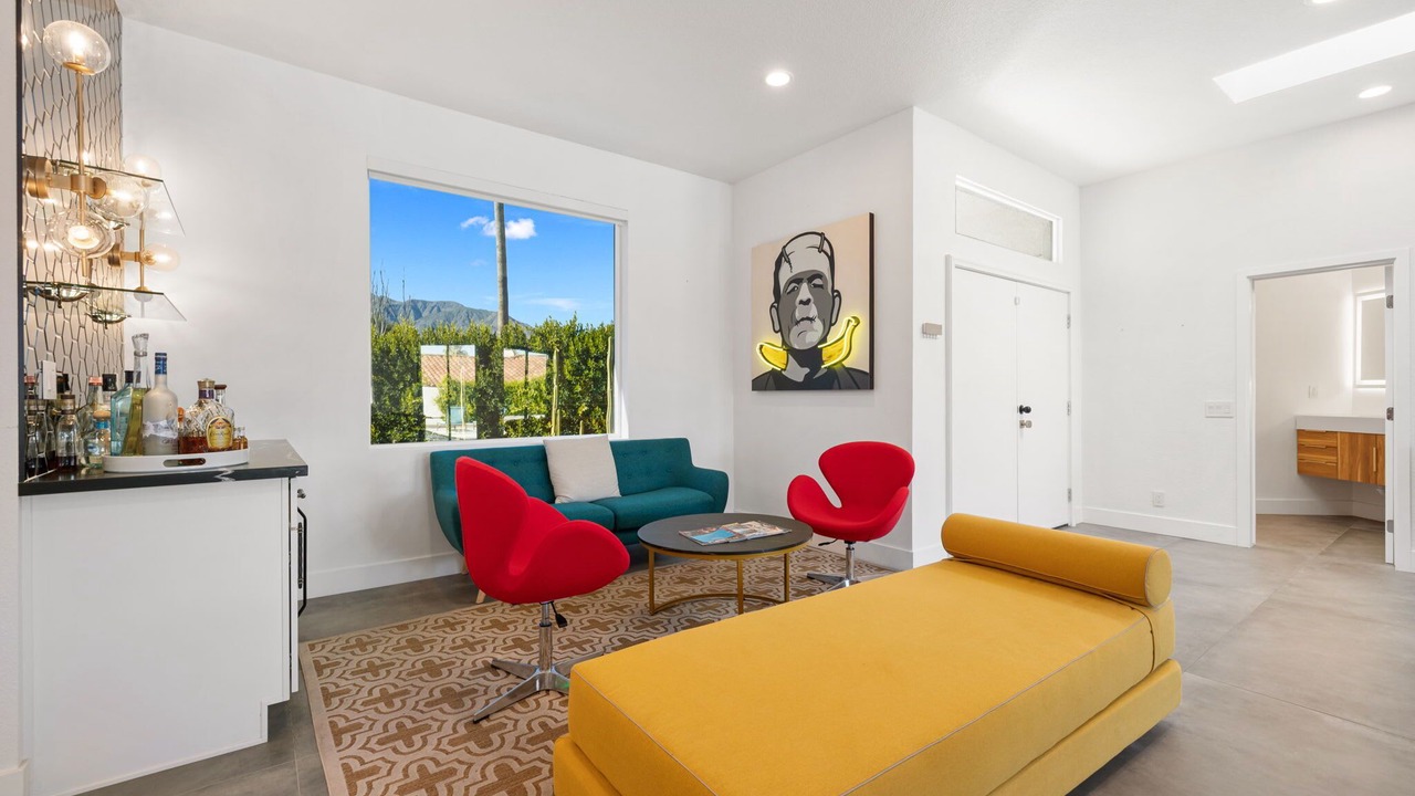 Photo of Livingroom in Sunrise Vista Chino