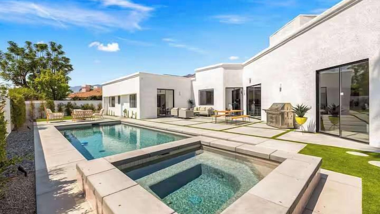 Photo of Outdoor in Sunrise Vista Chino
