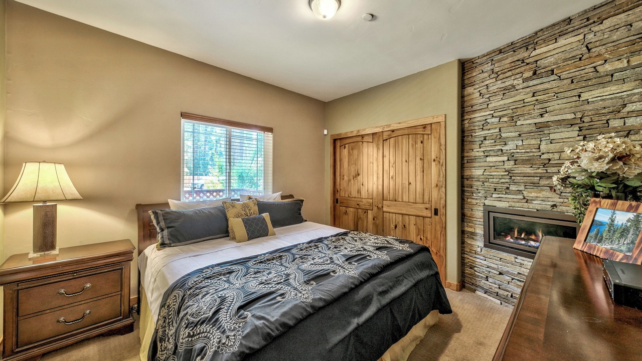 Photo of Livingroom in South Lake Tahoe
