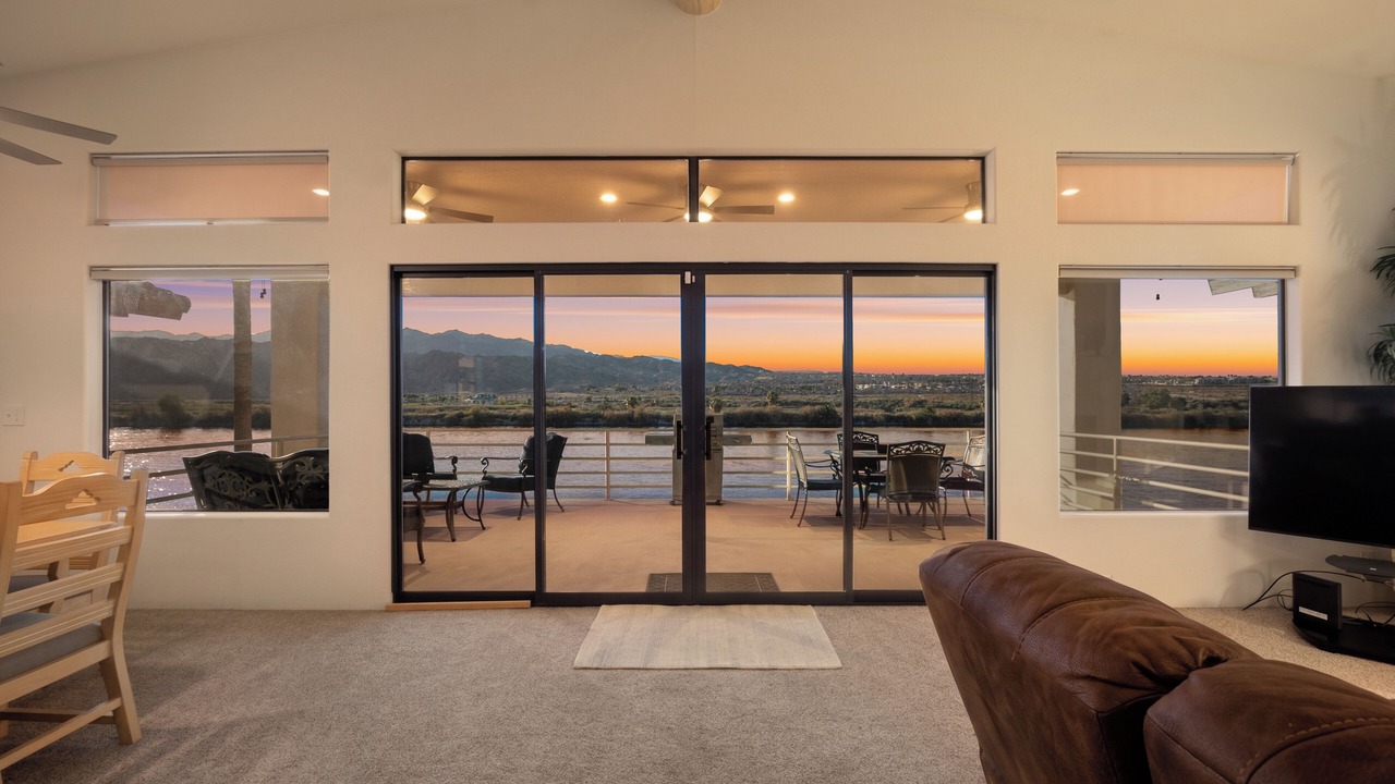 Photo of Livingroom in Holiday Shores