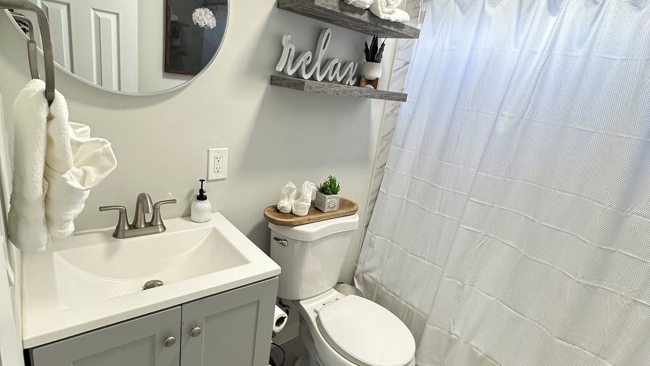 Photo of Bathroom in Los Angeles