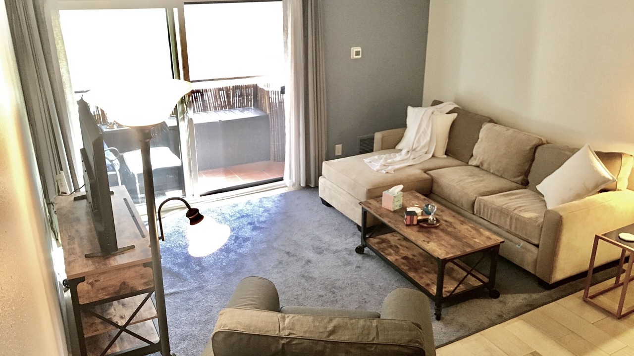 Photo of Livingroom in Mission Valley West