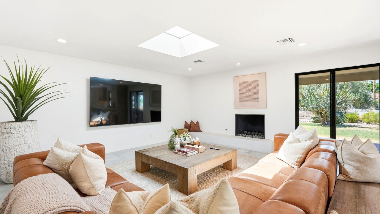 Photo of Bedroom in Paradise View Estates