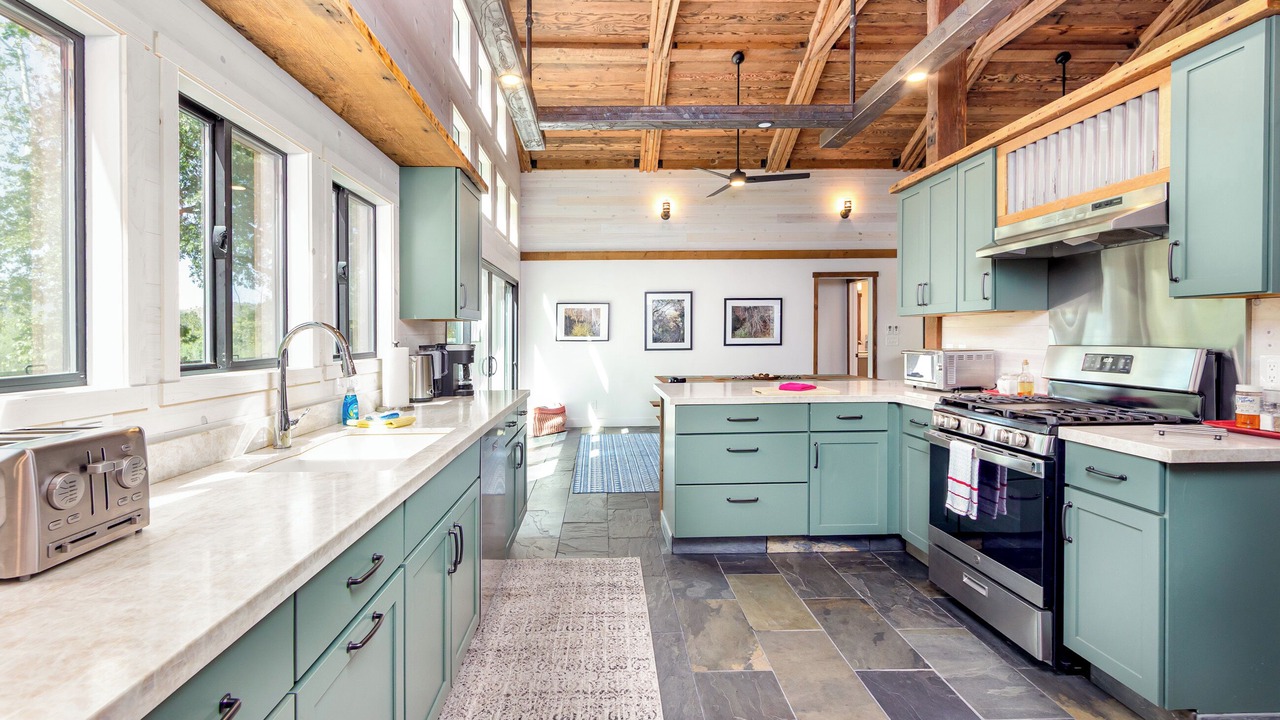 Photo of Kitchen in Three Rivers
