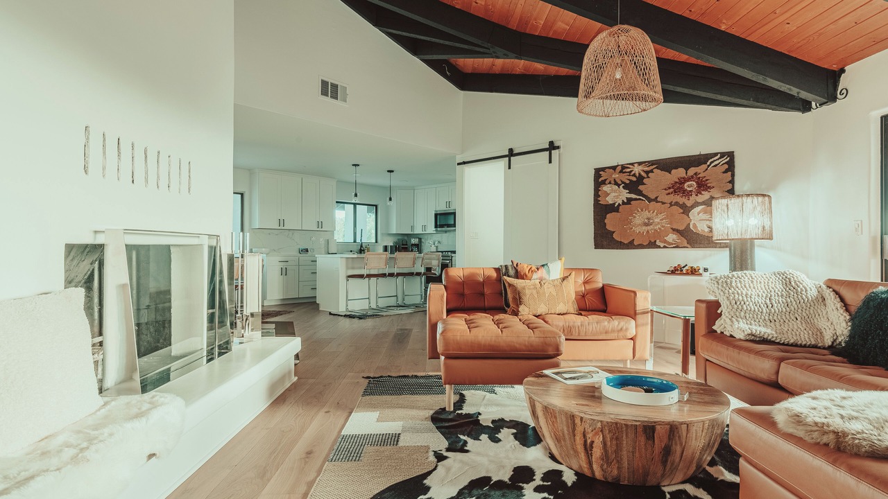 Photo of Livingroom in Templeton