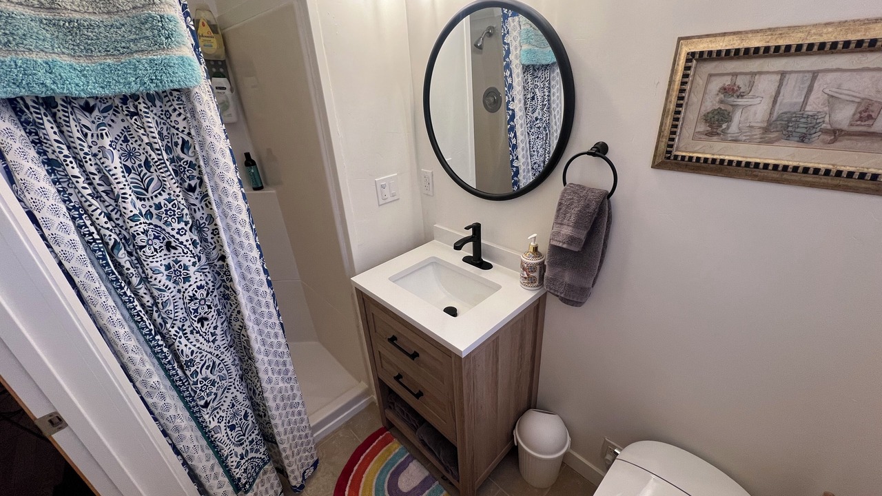Photo of Bathroom in Sierra Tract