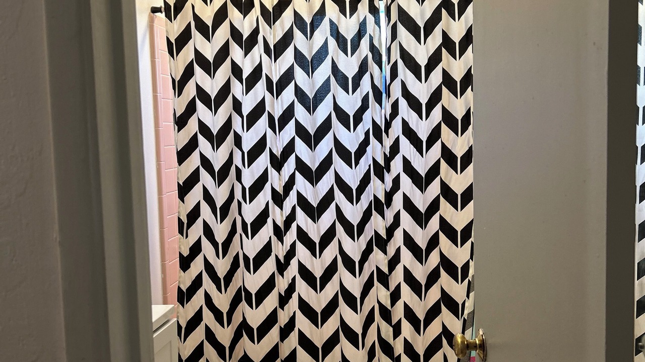 Photo of Bathroom in Dunsmuir